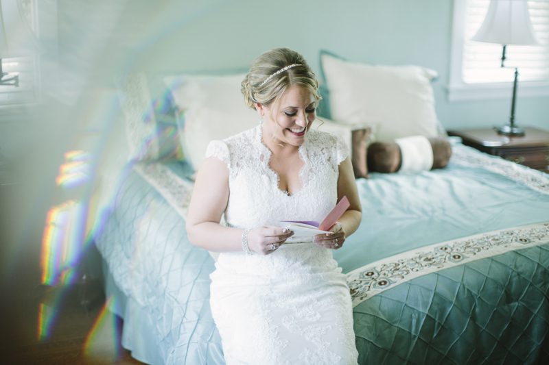 villanova-philadelphia-wedding-photographer-bride-getting-ready-14